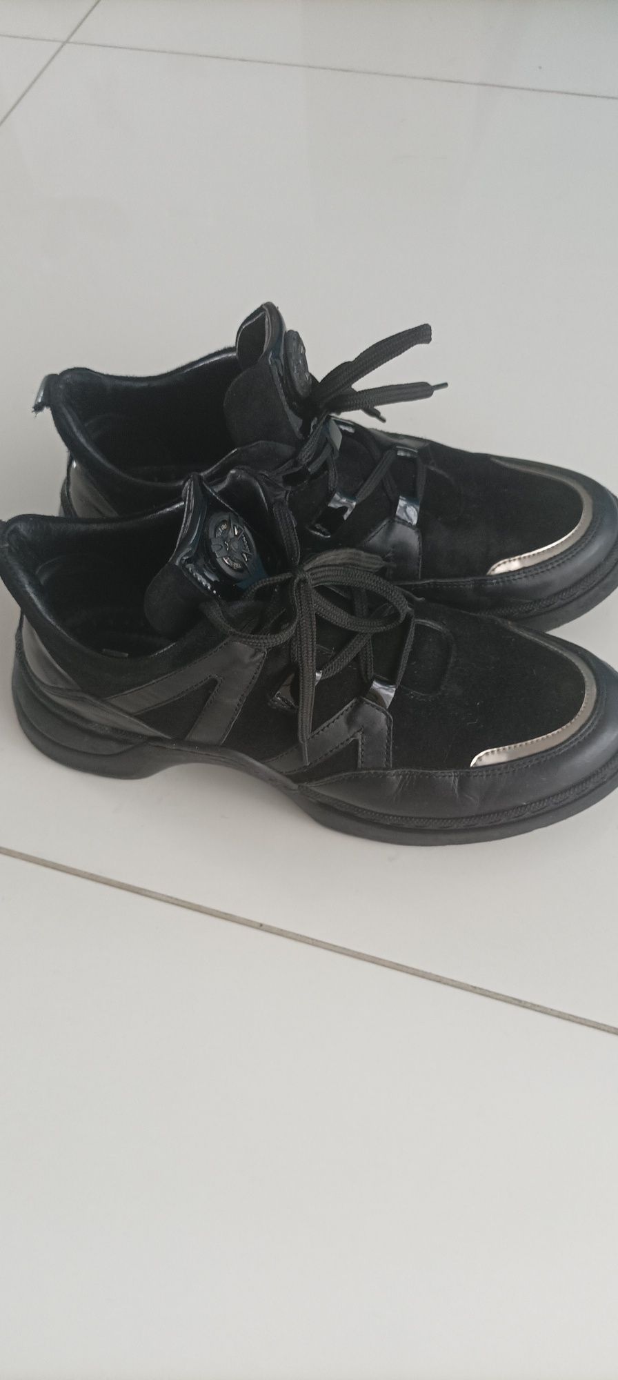 Buty Sneakersy Nessi 37