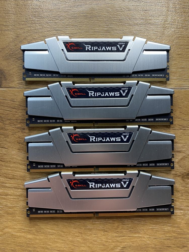 G Skill Ripjaws V 4 x 8 gb 32 gb гигабайта 2400 частота ddr4 kit идеал