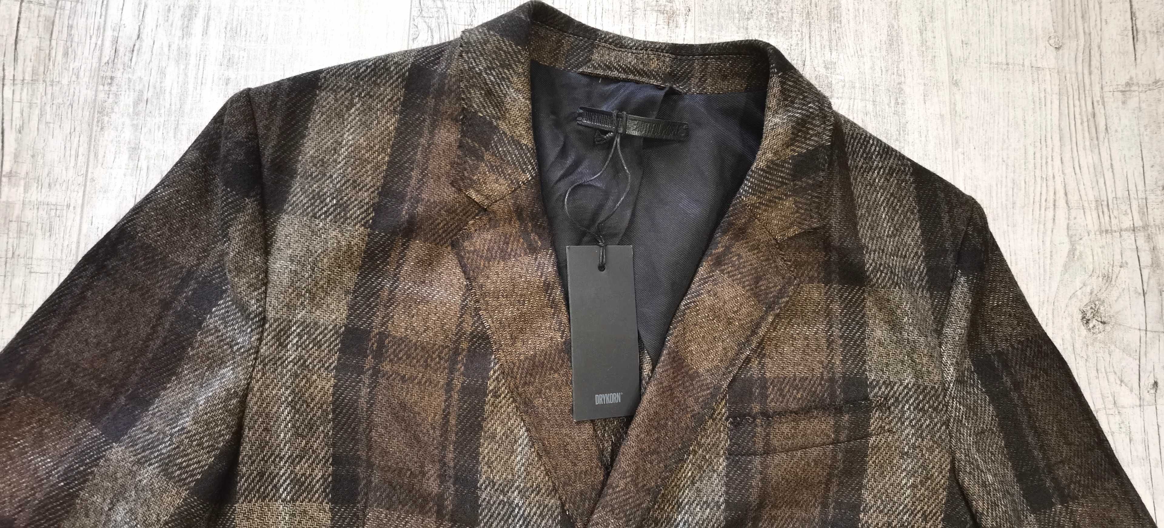 Красивое и необычное короткое пальто от Drykorn (Roy Robson) Германия