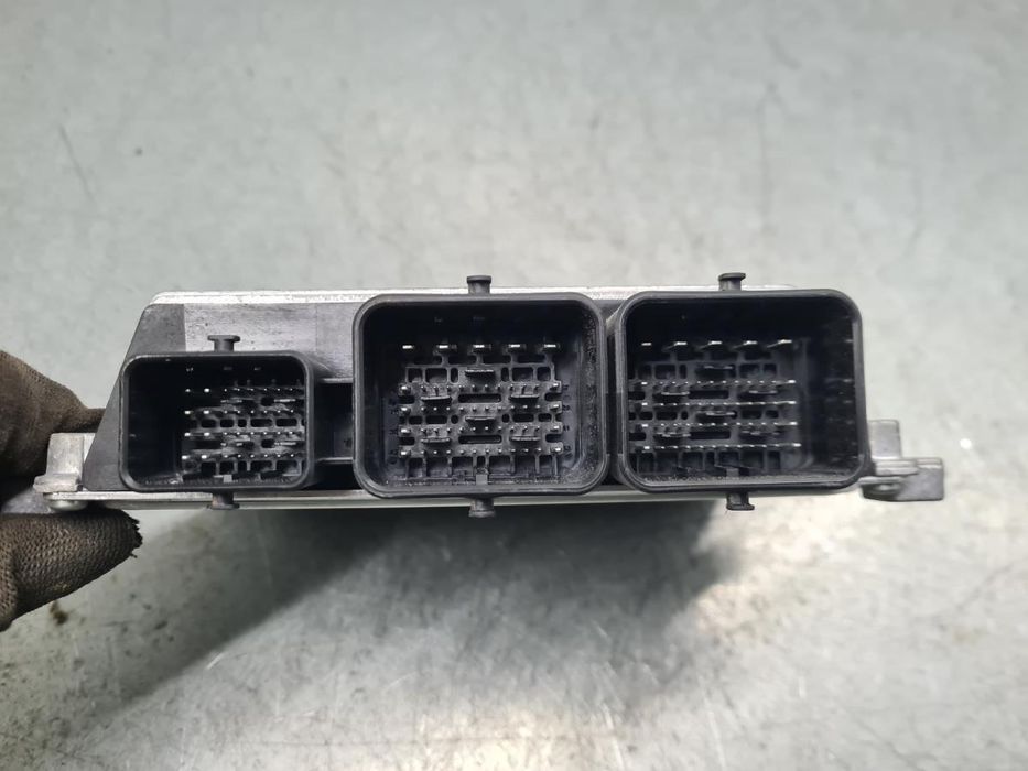 Centralina motor / ECU CITROËN C3 Aircross II (2R_, 2C_)