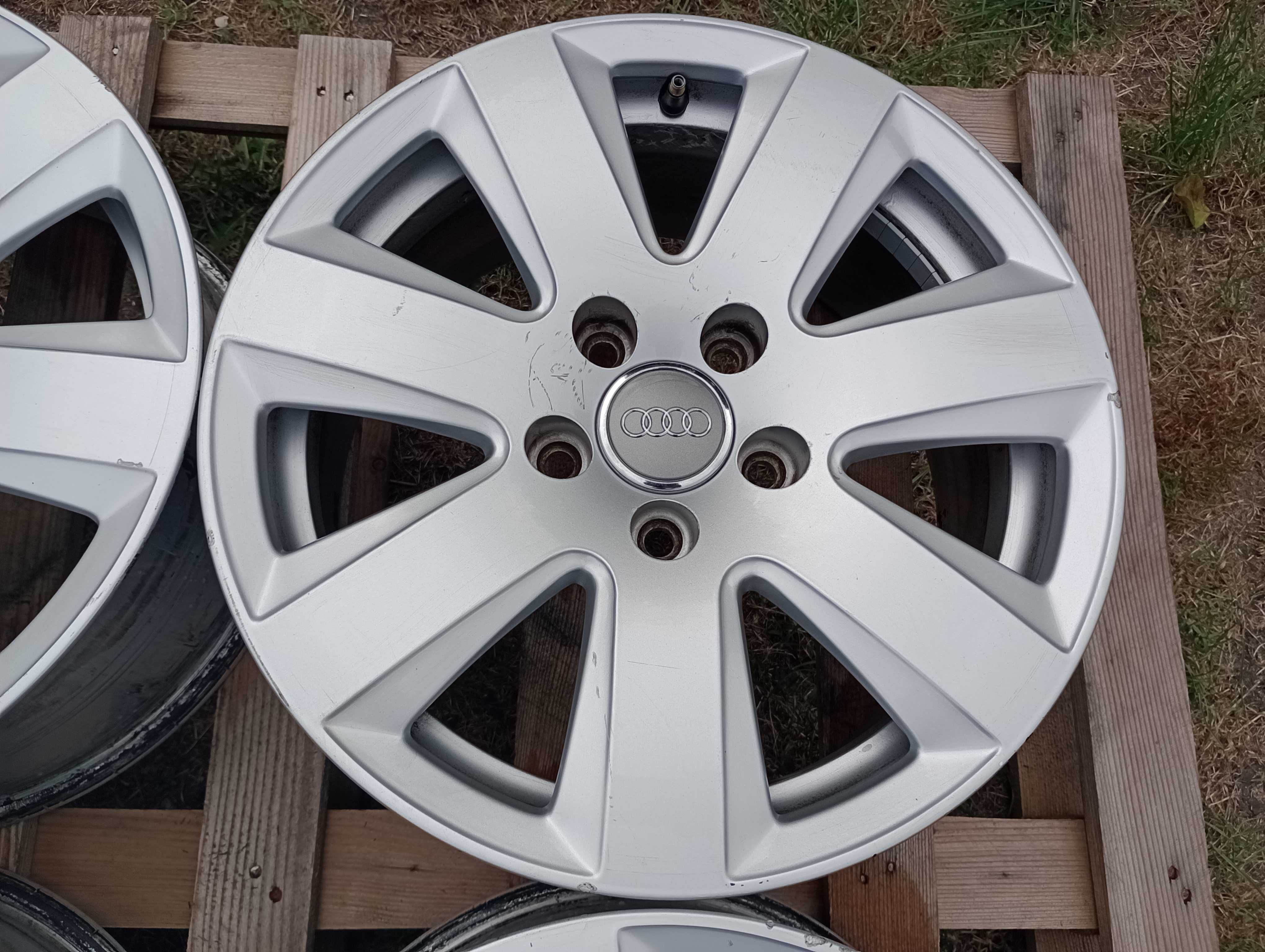 Alufelgi 16 cali 5x112 AUDI A4 A6 - Volkswagen Seat Skoda Passat inne