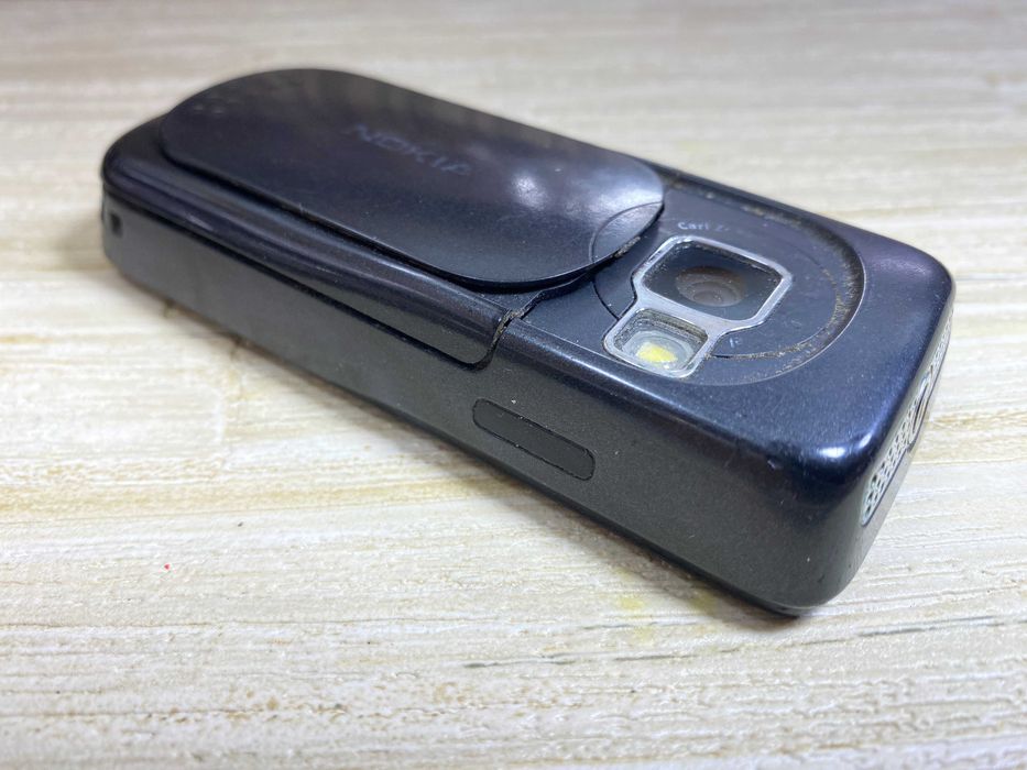 мобильный телефон Nokia n73