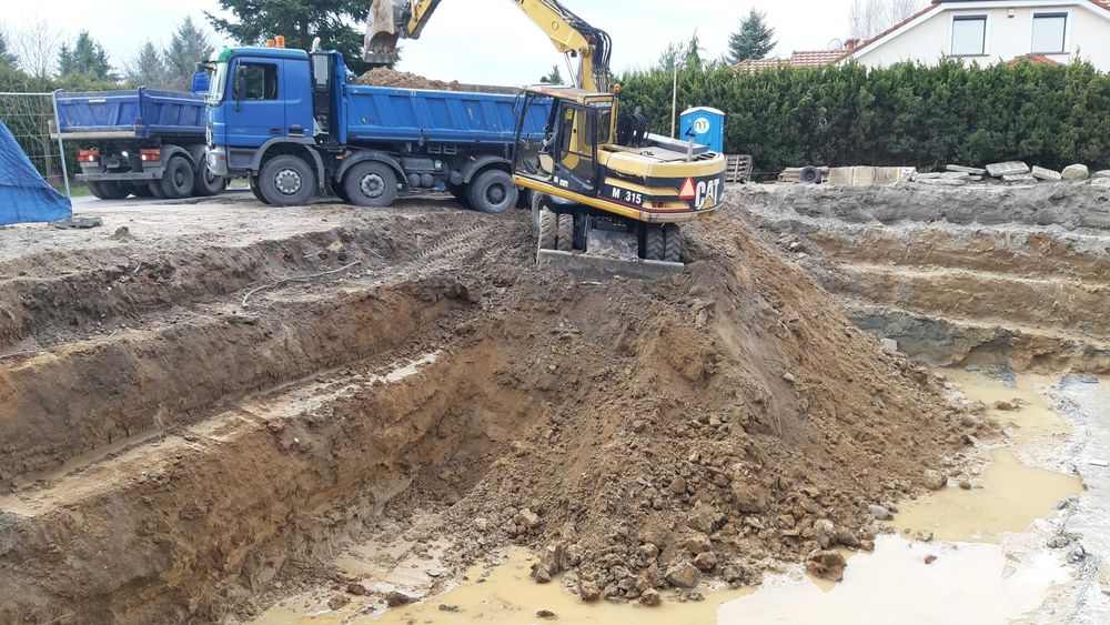 Wywrotka,Koparka,Prace ziemne,Rozbiórki,Wywóz gruzu,Piasek,Czarnoziem