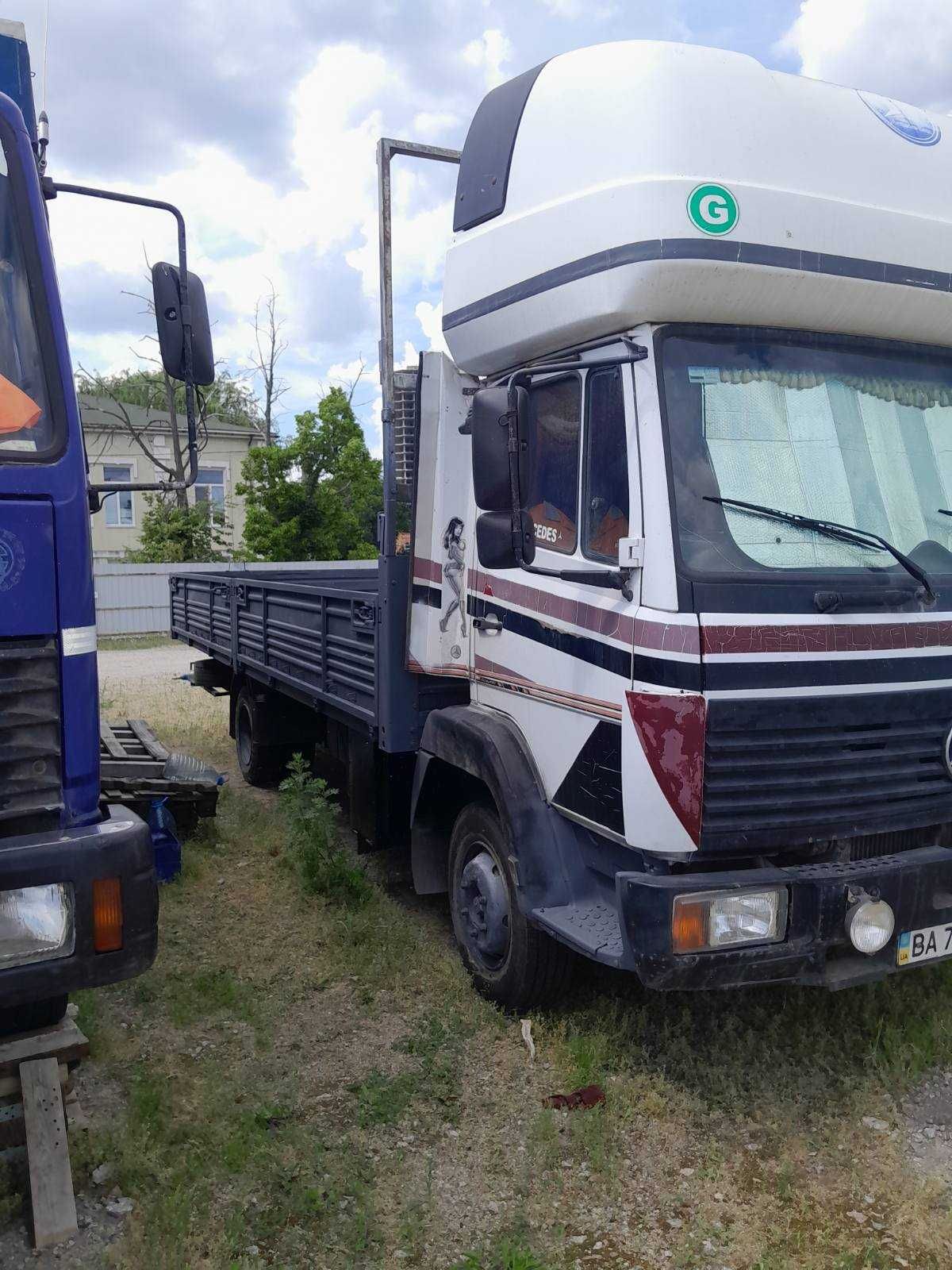 Mercedes-Benz 814d