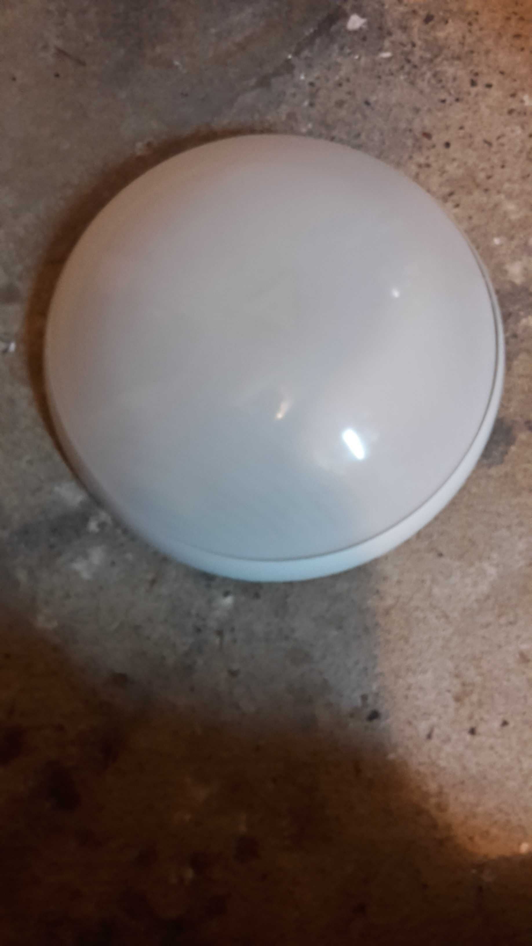 Plafoniera lampa używana