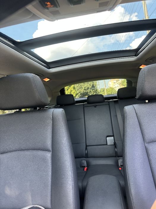 Авто BMW X1. Повний привід, бензин