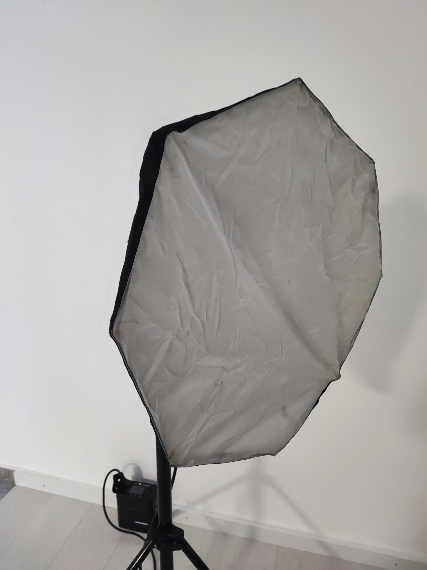 PROFOTO B2 250 AirTTL kit + OFERTA PROFOTO OCF Beauty Dish Branco