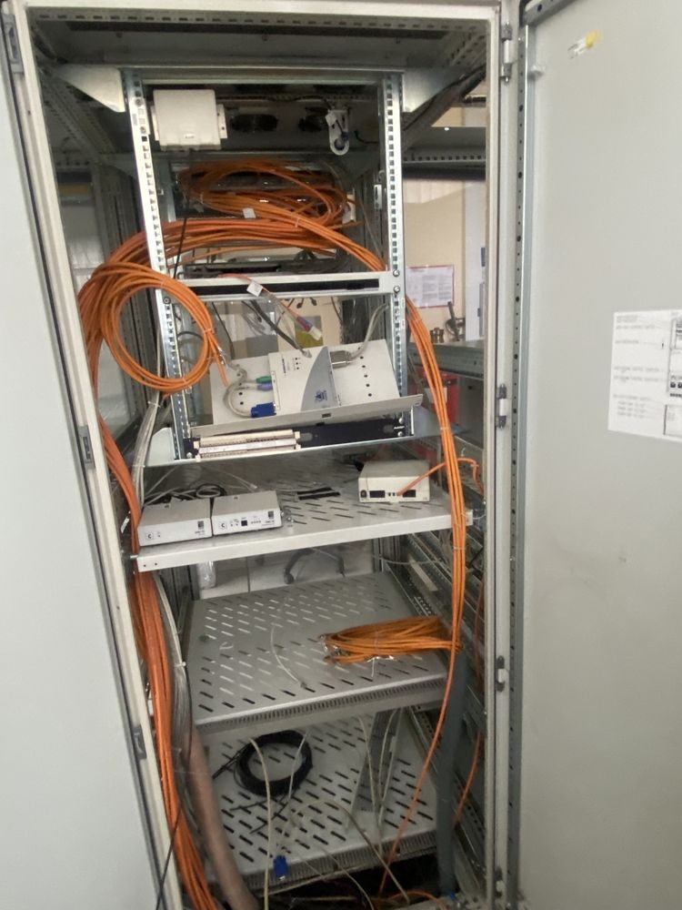 Szafa serwerowa SIEMENS