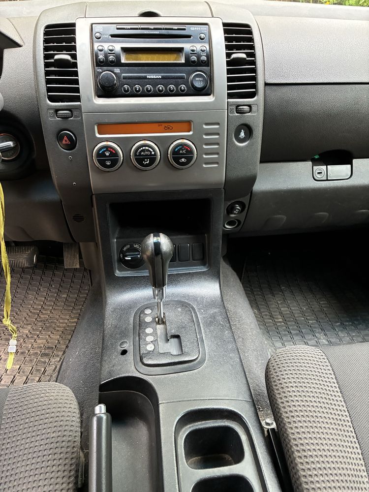 Nissan Pathfinder – Turbo Novo – 7 Lugares – IVA Dedutível