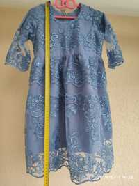 Стильне оригінальне плаття,сукня на свято,випускний,в церкву 116-122 р