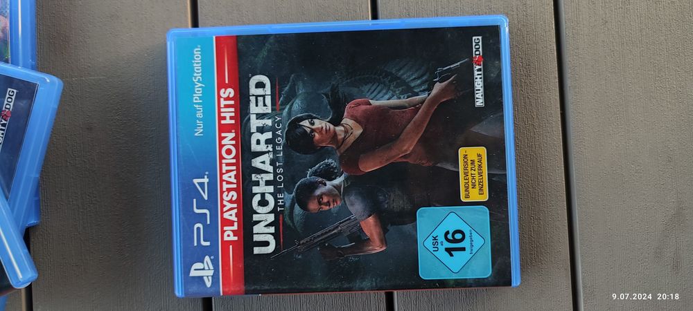 Gry na PSP4, 3 sztuki plus gratis
