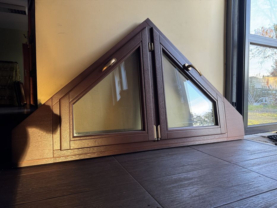 Okno drewniane nowe trapezowe 1760x980