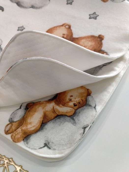 Маленькі непромокашки, великі непромокаючі серветки для новонароджених