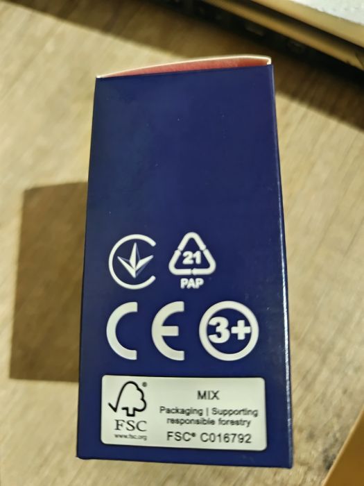 Vendo o boneco novo bom estado