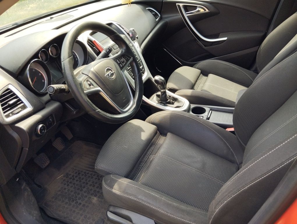 Astra J 2.0 160KM bogate wyposażenie