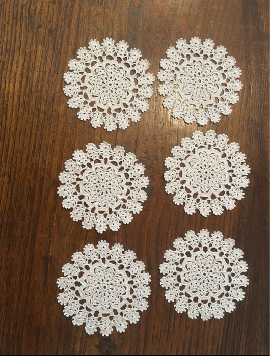 Conjunto de 6 napperons NOVO PREÇO 8€