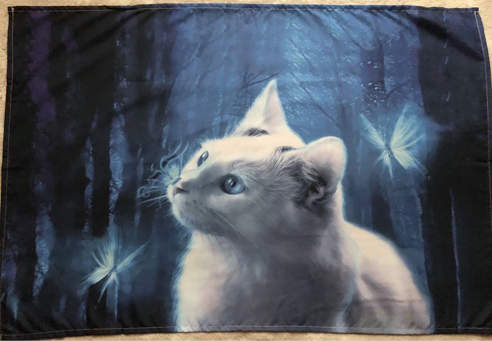 Plakat z tkaniny gobelin Niebieskooki Biały Kot i Las