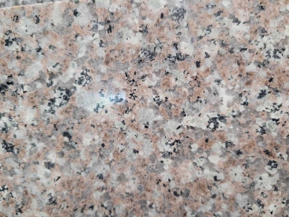 Płytki, Parapety i Stopnie Granit G664 Królewski Brąz Polerowany