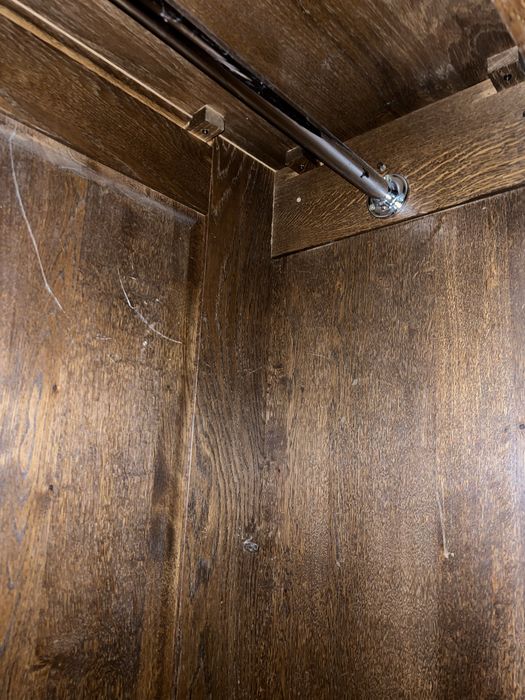 Szafa drewniana – klasyczna, solidna