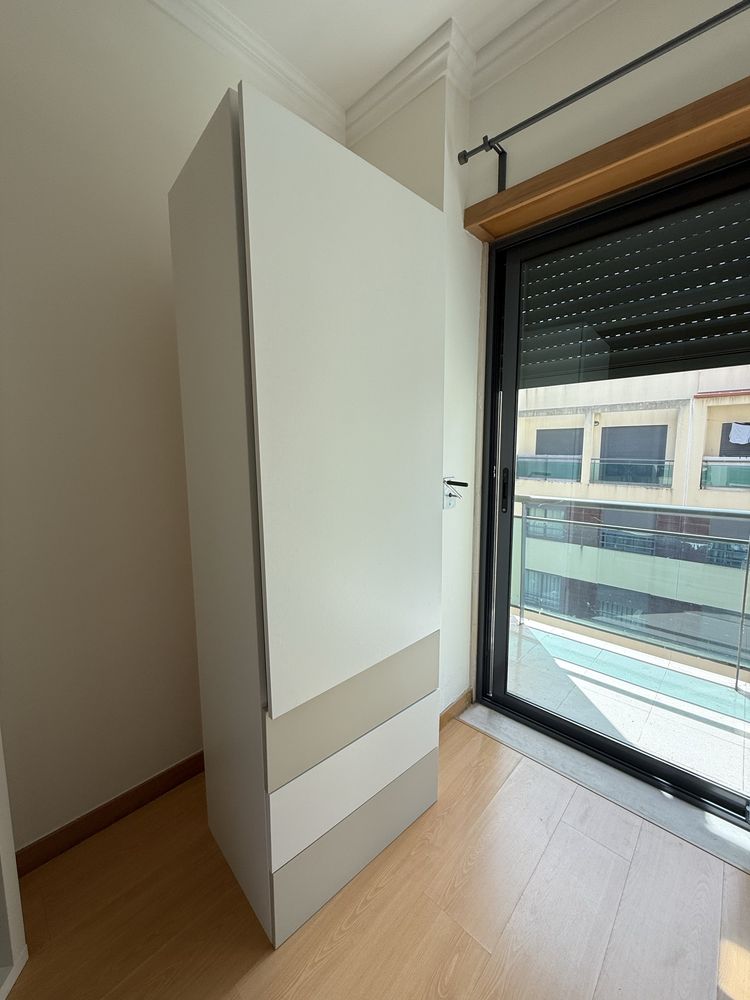Movel alto para quarto