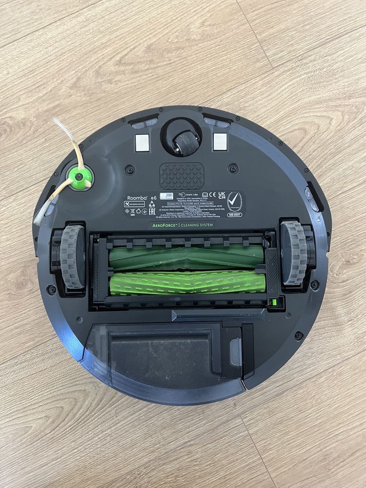 Aspirador iRobot Roomba e6 - Garantia 2027