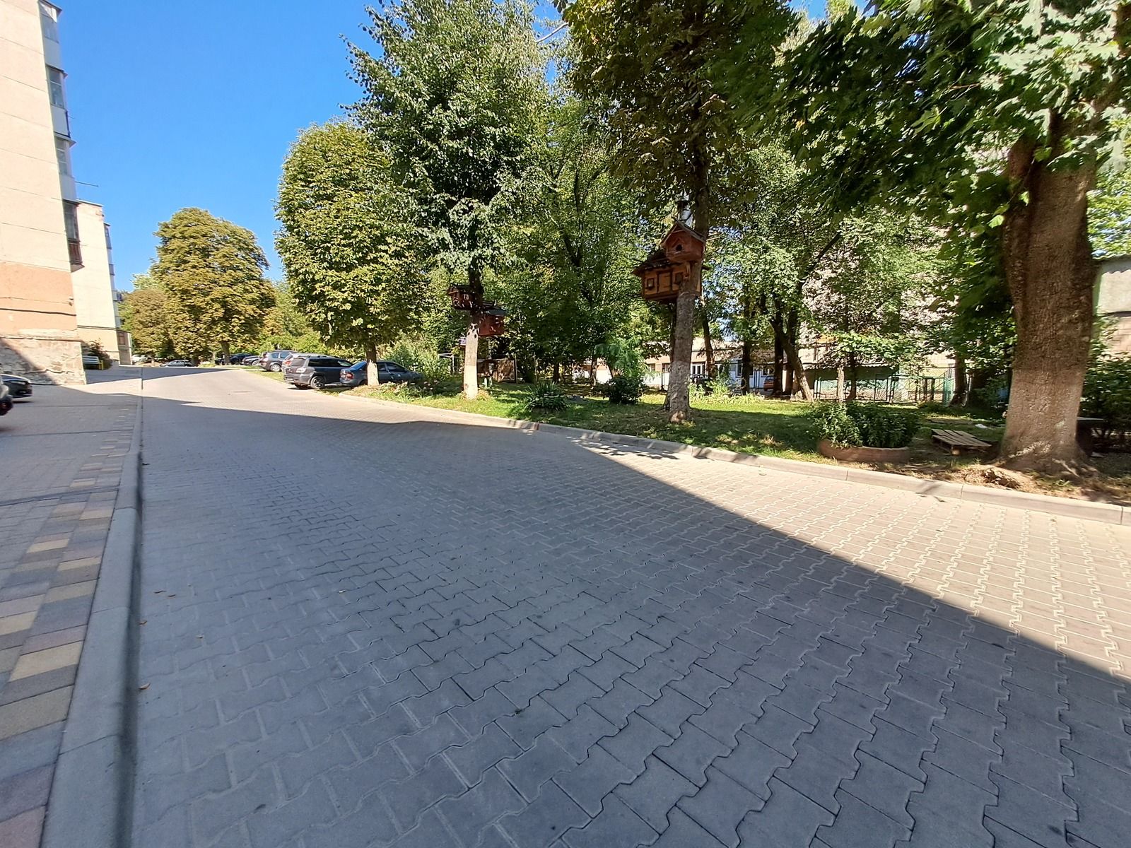 Оренда фасадного приміщення на бульв.Д.Галицького.