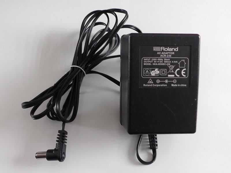Zasilacz ROLAND ACR-230 HKA-0950EC-230 oryginał sprawny