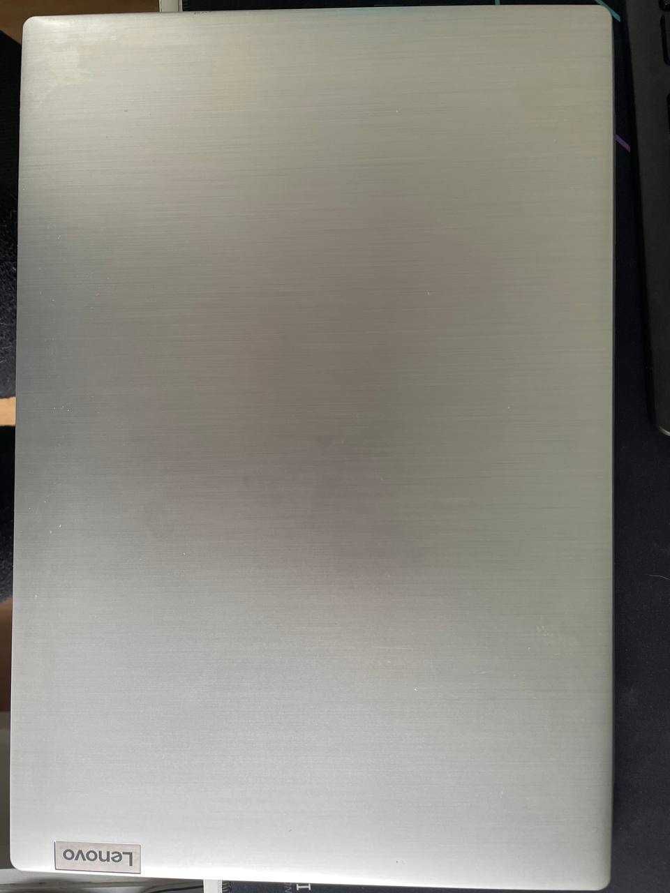 Portatil Lenovo I3 - 15' - Windows 11