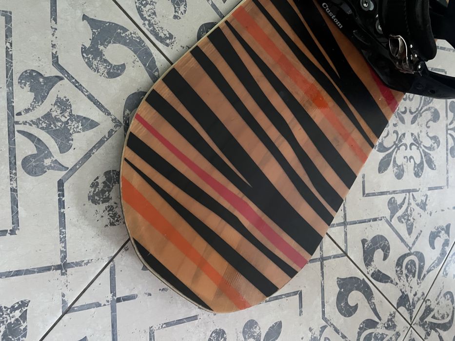 Комплект сноуборд та кріплення Bataleon The Jam 156 Burton Custom