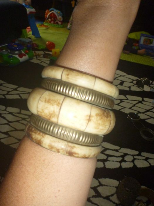 Pulseiras. Varios modelos, varias marcas