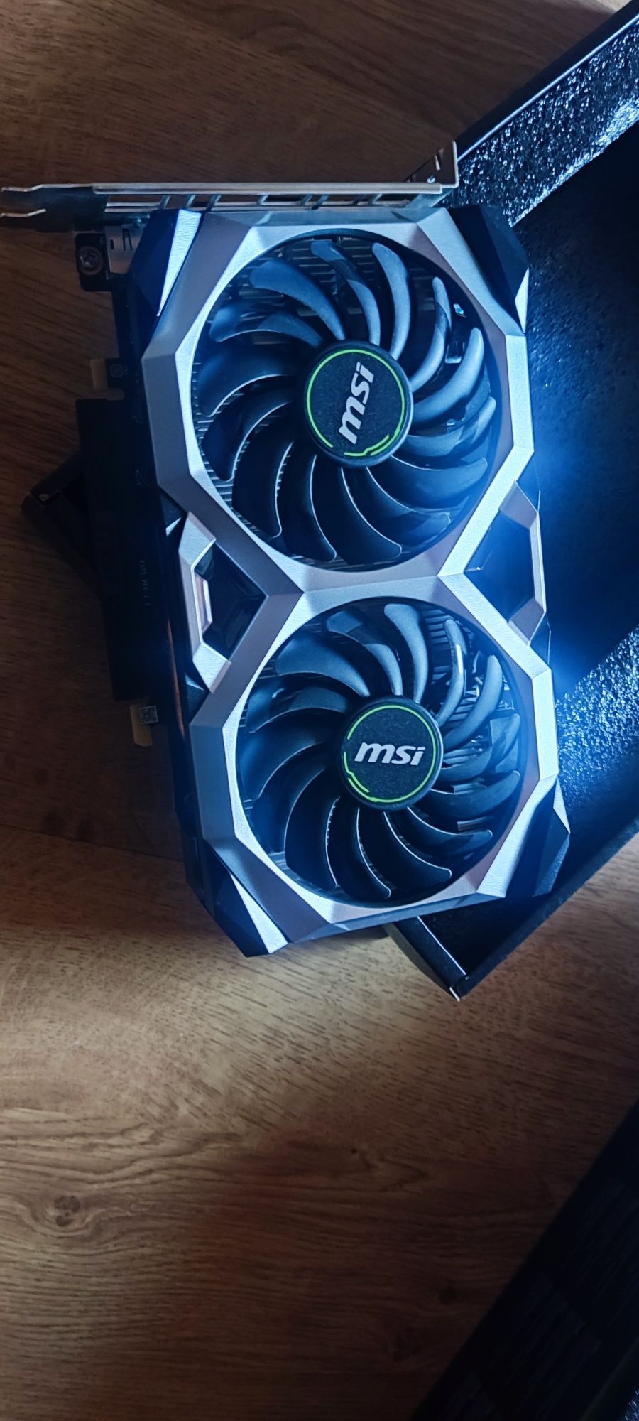 Placa MSI GeForce GTX 1660 super Ventus XS 6GB