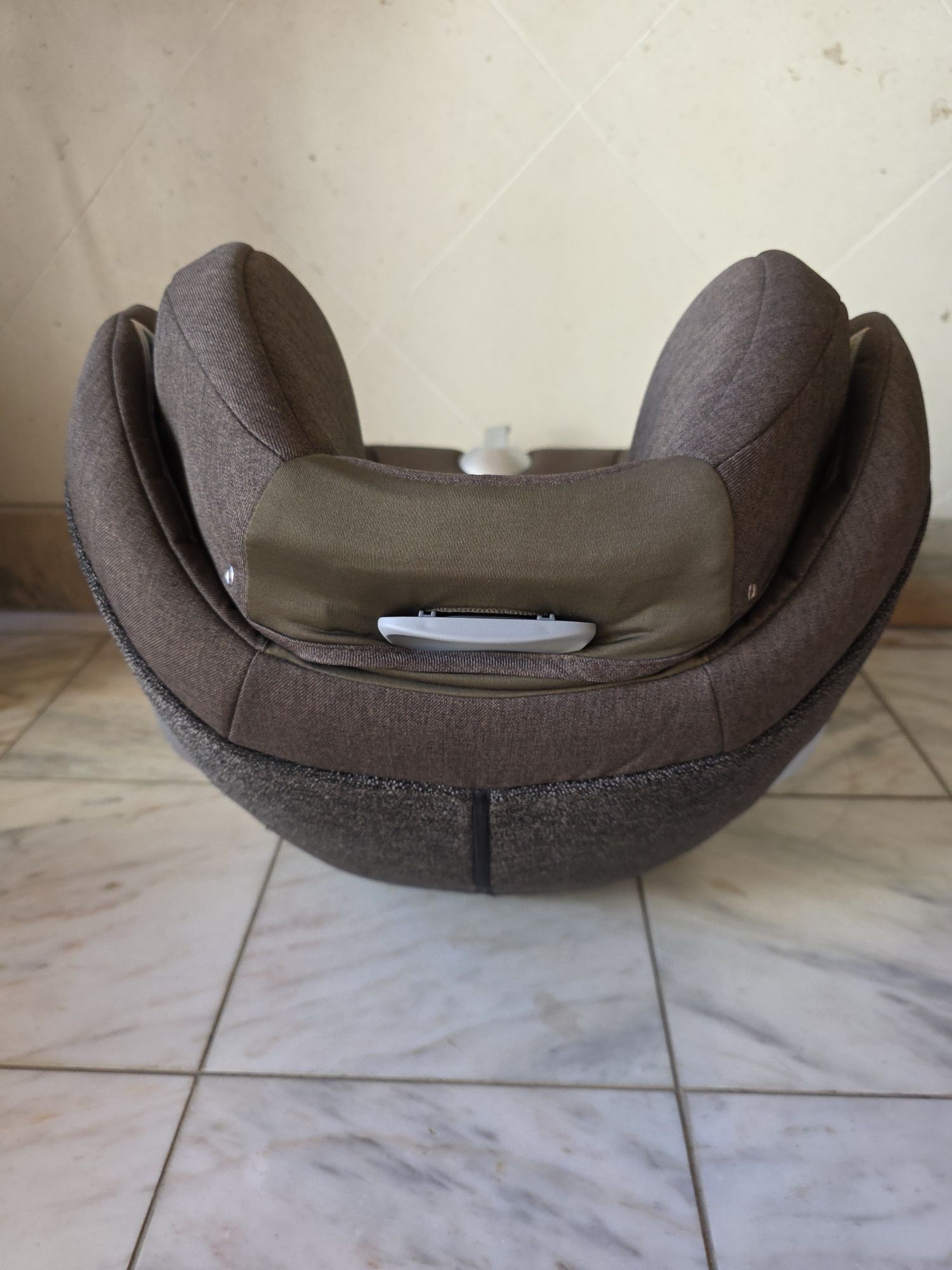 Cybex Cadeira-auto Sirona Z I-size Plus Platinum Khaki Green