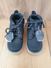 Buty chłopięce trzewiki Next wiązane czarne 8 EUR ,5
