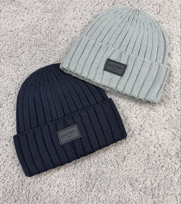 Оптом чоловічі шапки відомих брендів