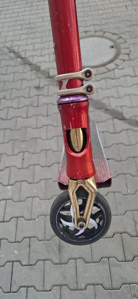 Hulajnoga wyczynowa custom