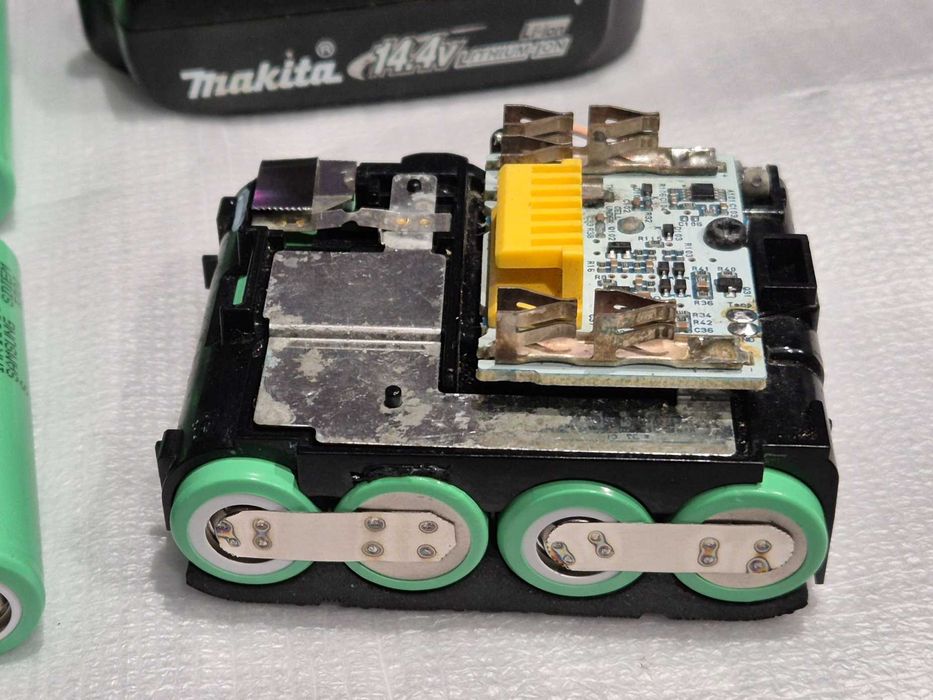 Akumulator wkład do  wymiany Makita 14,4V BL1415 1,3Ah - 2,5Ah