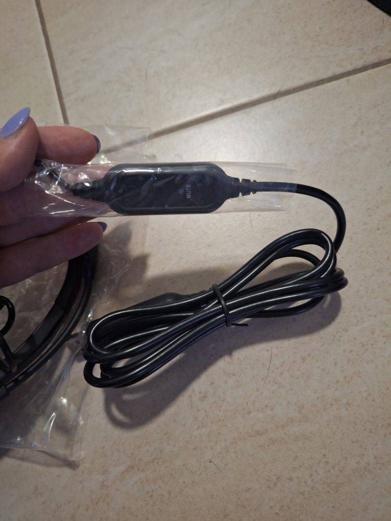 Nowe słuchawki Logitech 960 z mikrofon