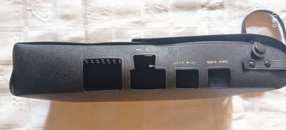 Mala para rádio cassete Sanyo.27,5x14,5x5cm.