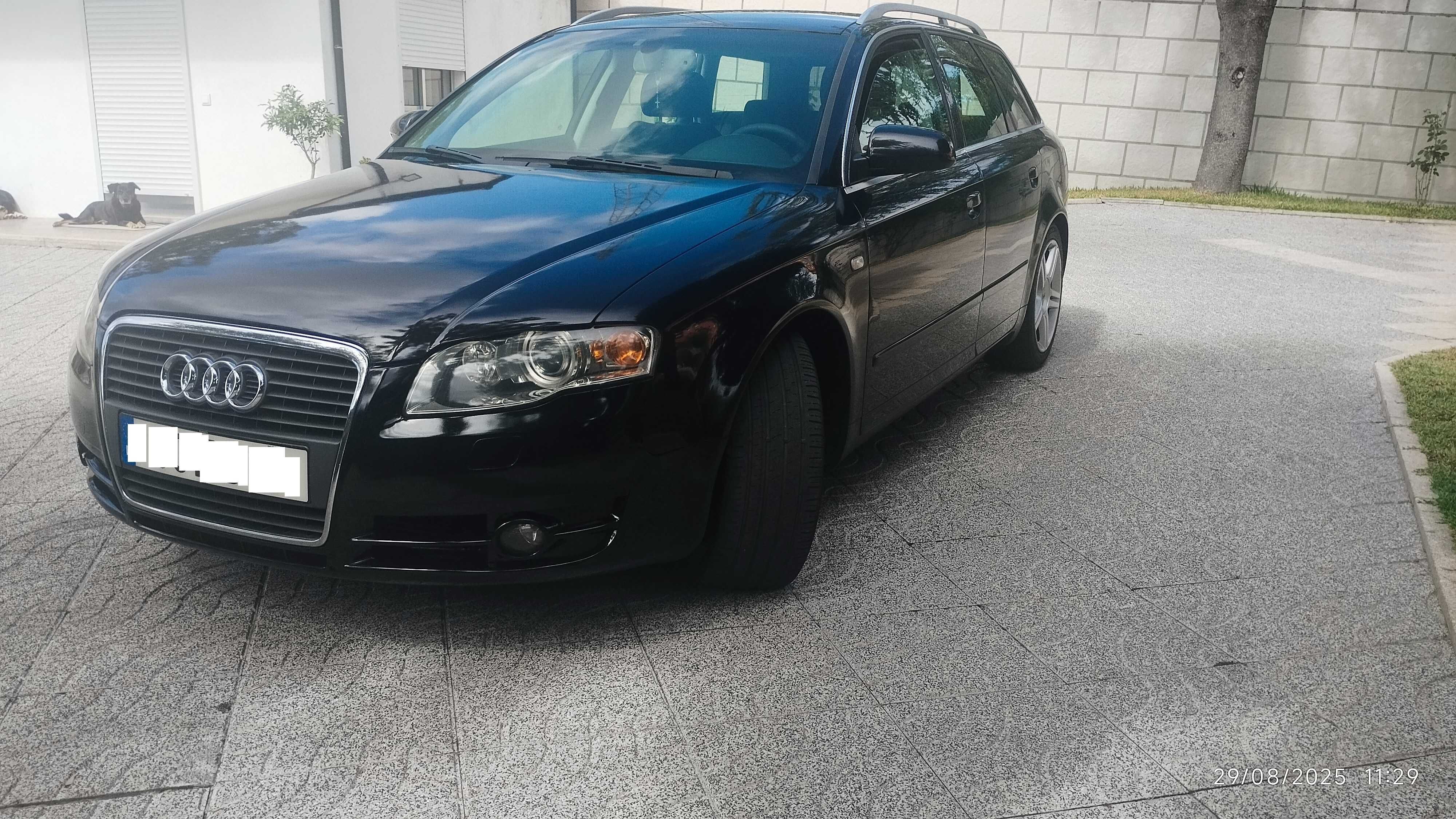 Audi A4 2.0 TDI B7 140cv Caixa - Automática Ano - 2007