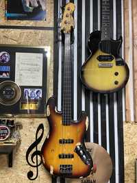 Squier Precision Bass Heavy-relic FRETLESS
