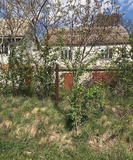 Продаж 1 поверхового будин без ремонту ділянкою 53 сотки