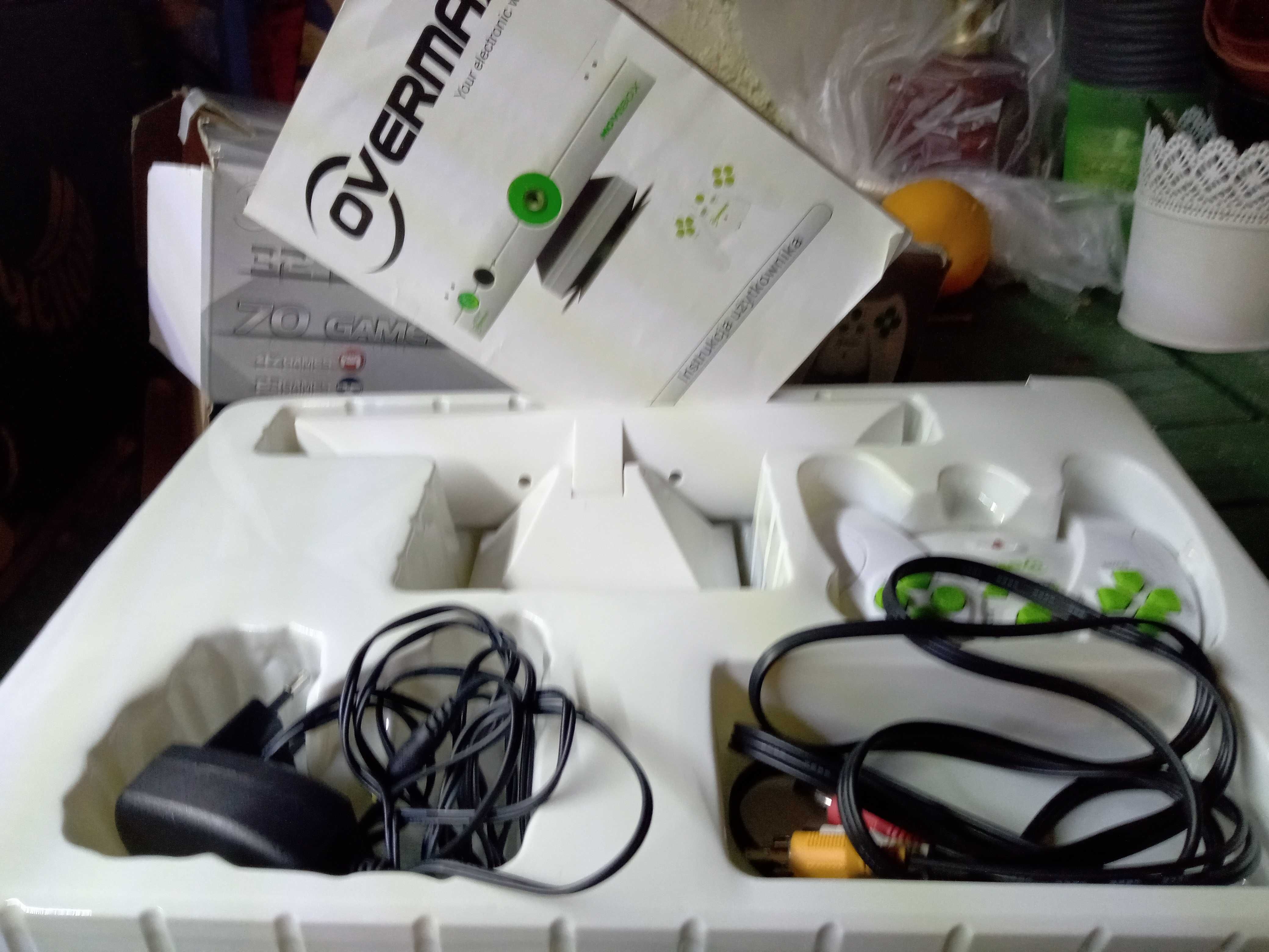 Konsola OV-MoveBox 70 gier Overmax