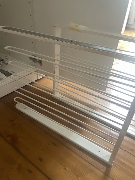 Dwa wysuwane wieszaki pax ikea biale głębokie