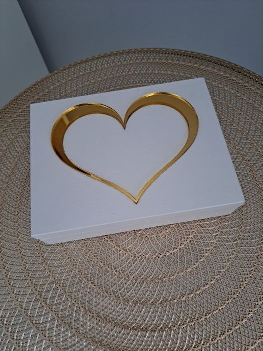 Pudełko na obrączki