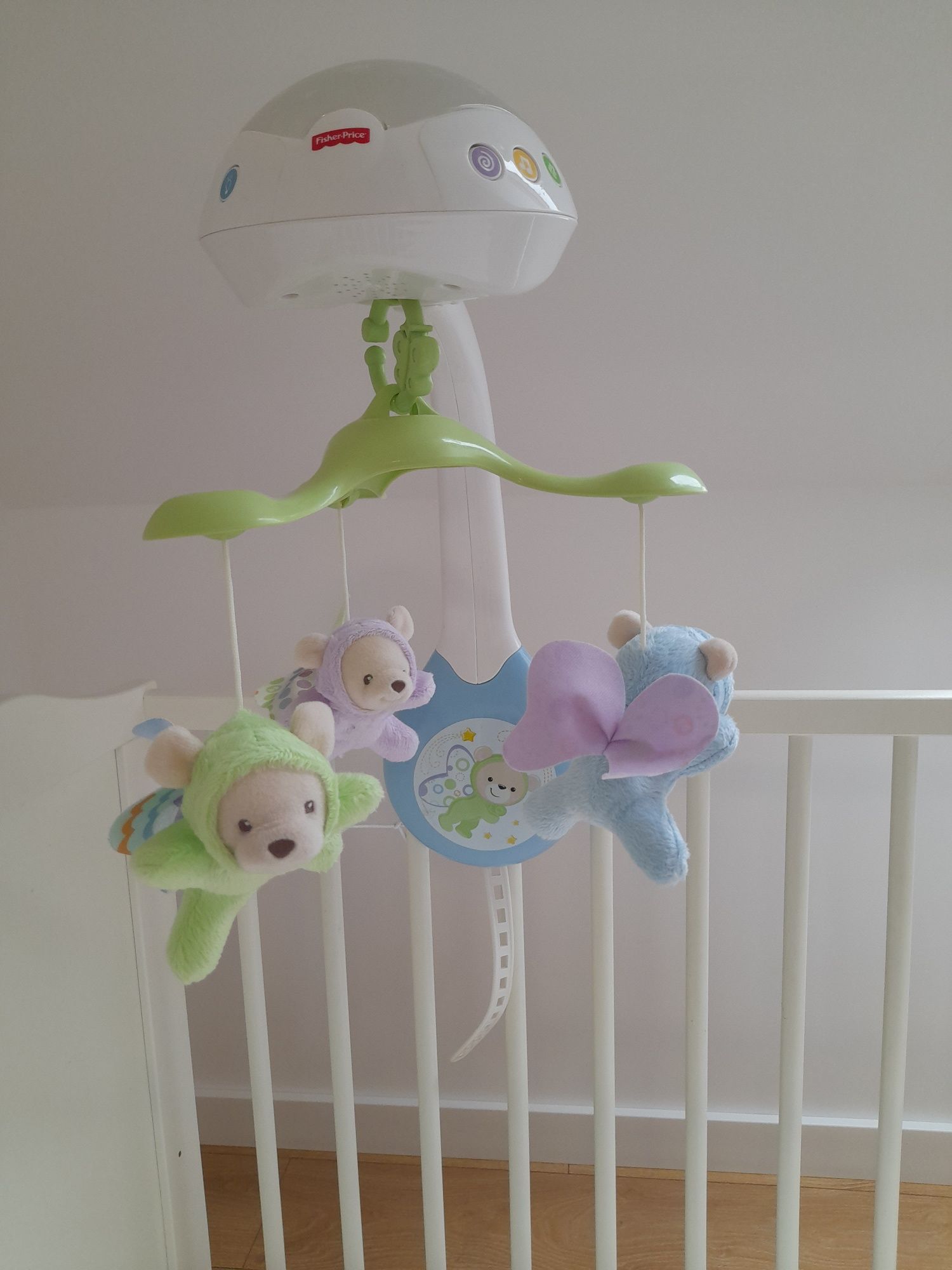 Łóżeczko Ikea HENSVIK + Materac Ikea VYSSA+ Karuzelka Fisher-Price