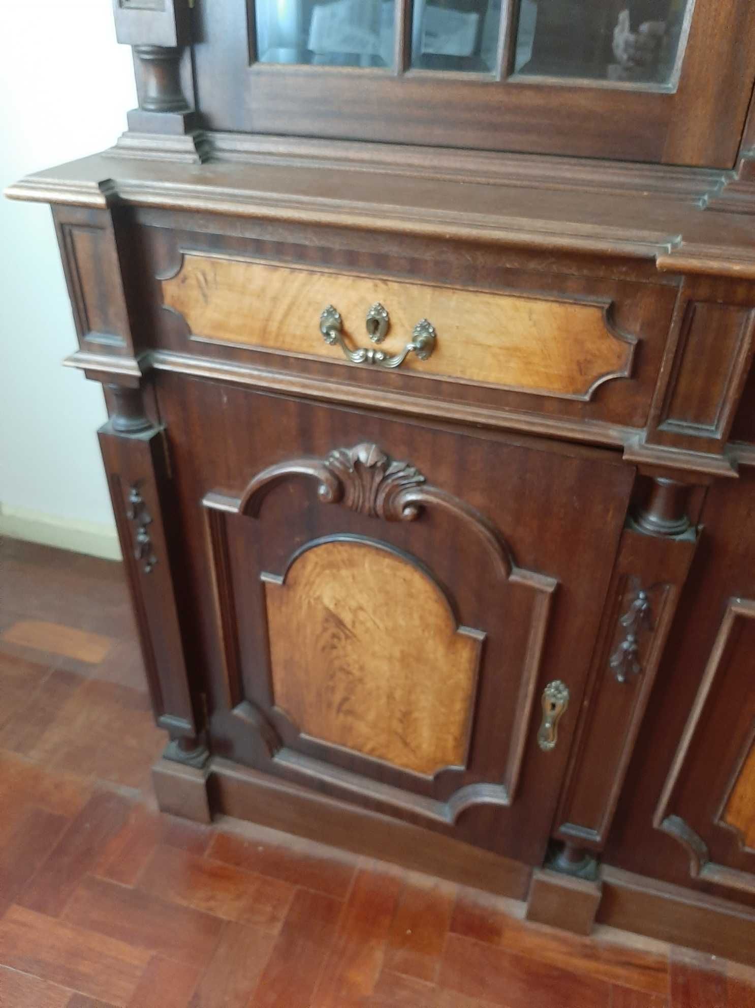 Móvel de Sala de Jantar Clássico Madeira Maciça
