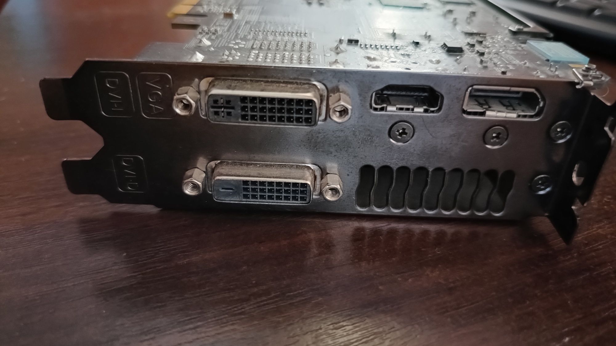 Відеокарта Asus DirectCU II GTX 660