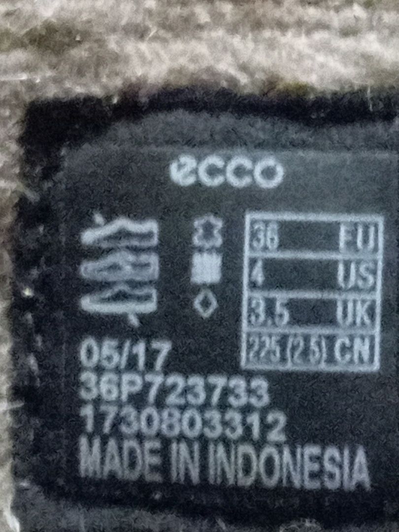 Угги Еcco  ( Індонезія )