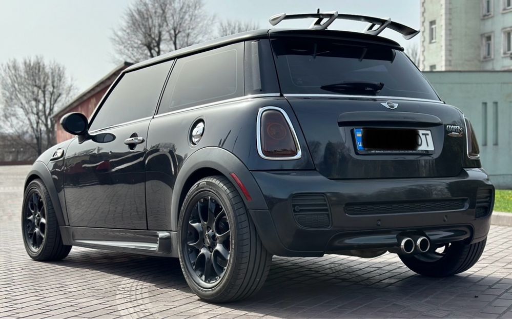 Продам MINI COOPER John Cooper Works 2007 1.6t