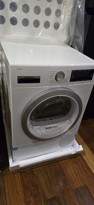 Suszarka Bosch z pompą ciepła - WTX87KH0BY